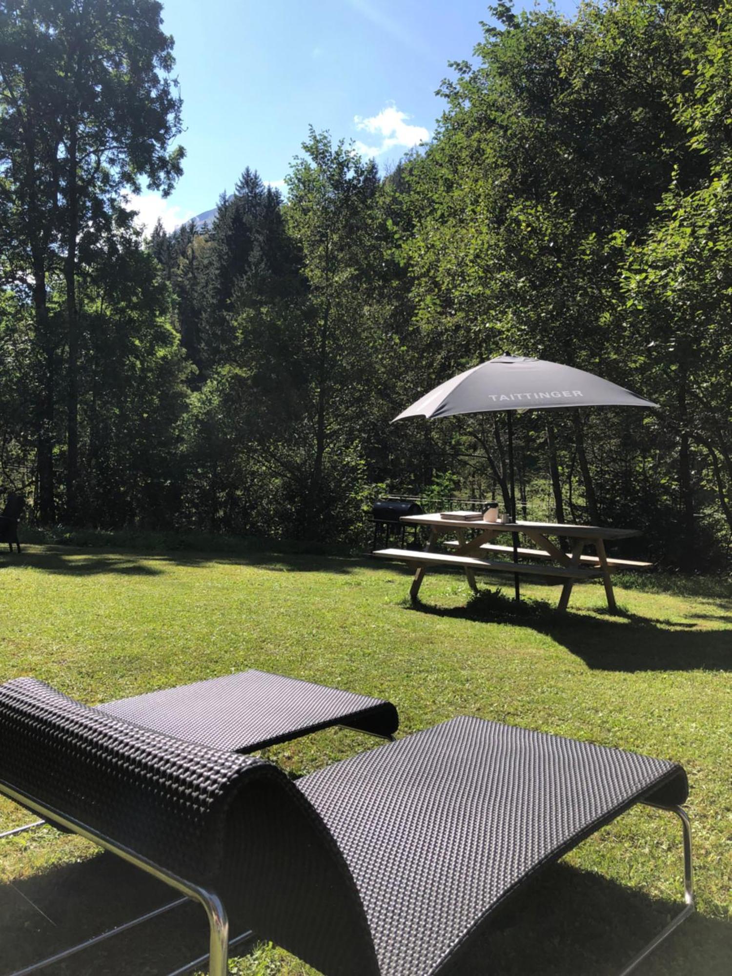 Chalet Riviere Du Bon Nant Location De 6 A 14 Personnes En Haute Savoie แซ็งต์-แฌร์เวส์-เลส์-แบ็งส์ ภายนอก รูปภาพ