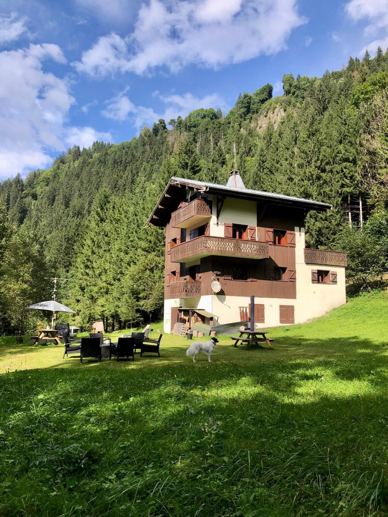 Chalet Riviere Du Bon Nant Location De 6 A 14 Personnes En Haute Savoie แซ็งต์-แฌร์เวส์-เลส์-แบ็งส์ ภายนอก รูปภาพ
